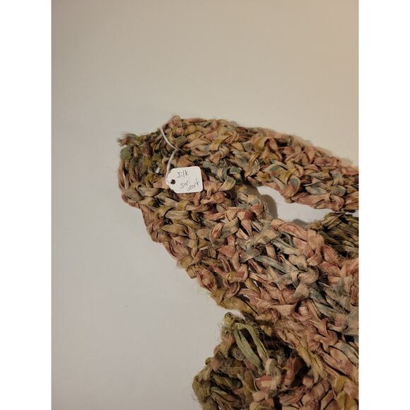 Vintage Artisan Made Hand Knit Beige Scarf - Picture 3 of 7